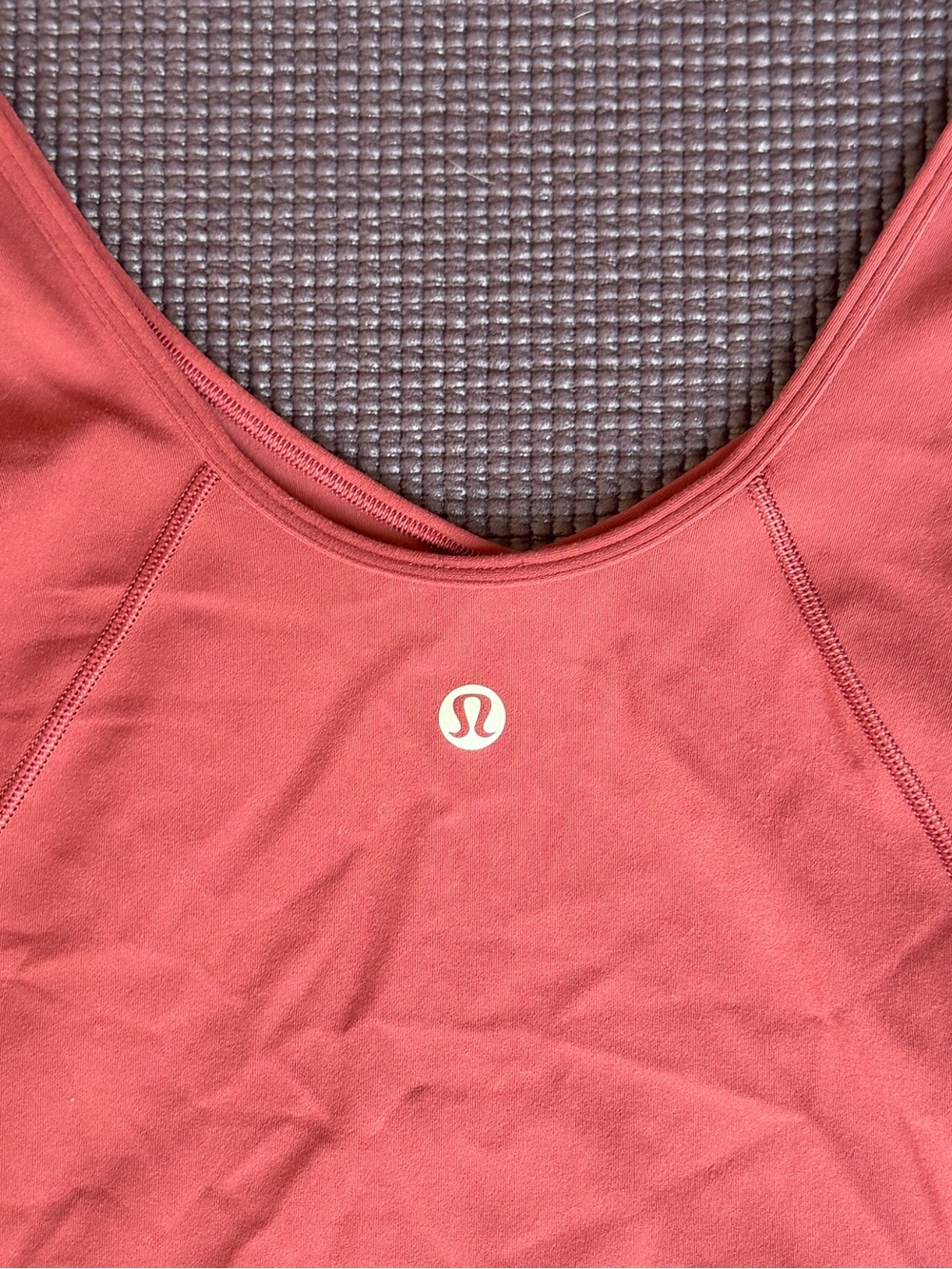 Lululemon Scoop Neck Workout Tank in Dusty Rose